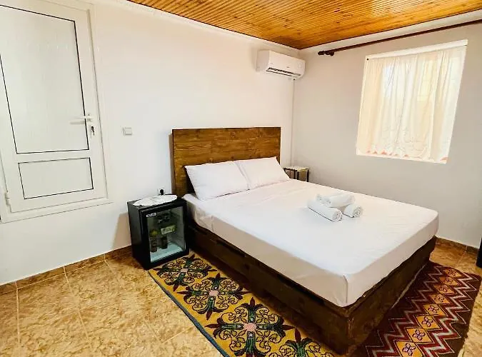 Nena's Dashe House Pansiyon *